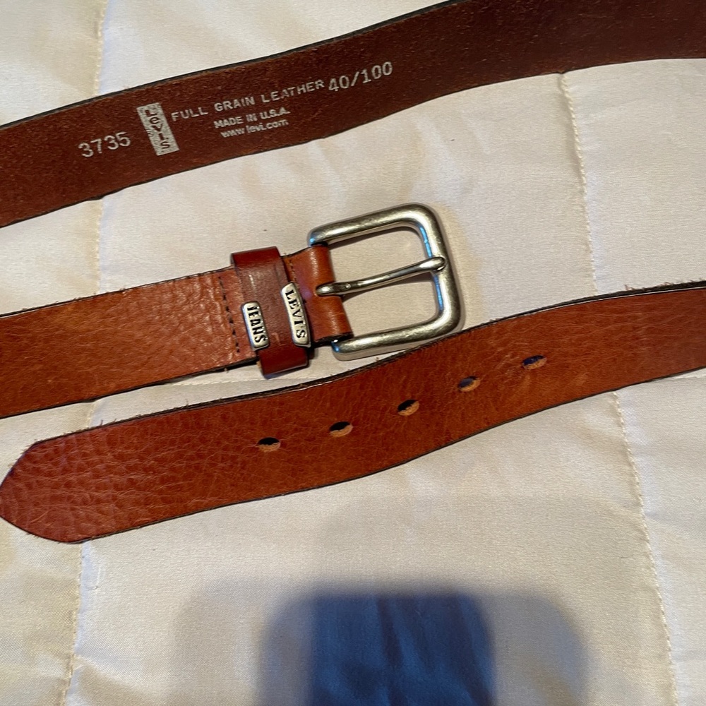 Levi's Tan Leather Belt with Silver Buckle